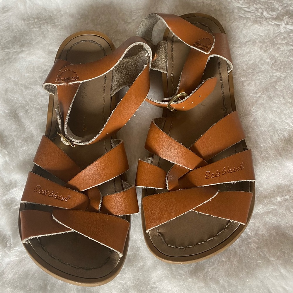 Saltwater Sandals Brown kids Size 2